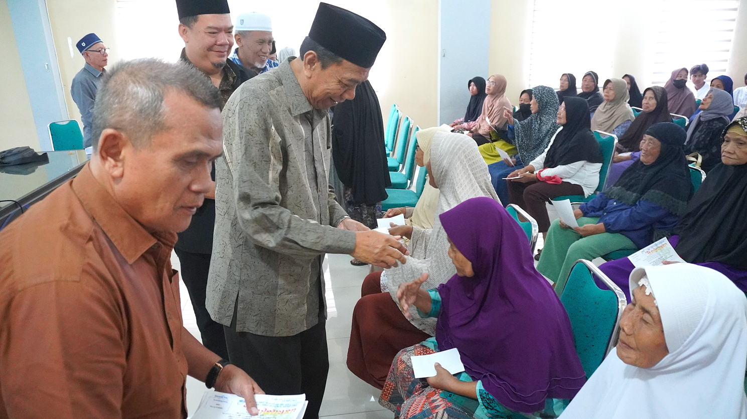 Yayasan PUSTEK Serpong Berikan Santunan Kepada Ratusan Yatim Piatu dan Dhuafa di Wilayah Kelurahan Pondok Jagung